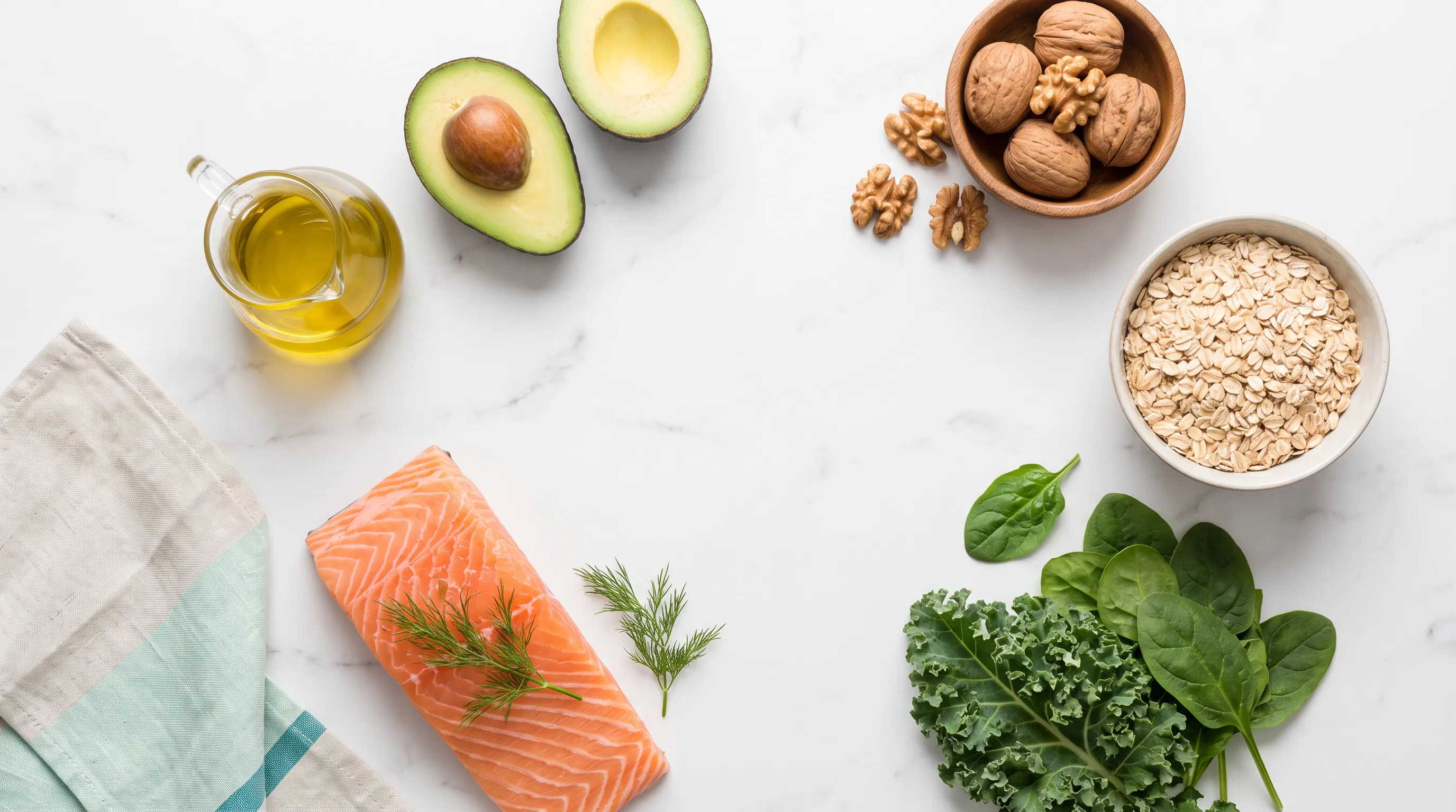 Ryba, awokado, oliwa i orzechy - dieta obniżająca cholesterol